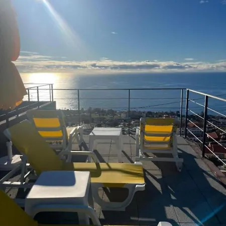Holiday home Casa-vista-paradise, Panoramic Sea View Canico (Madeira)