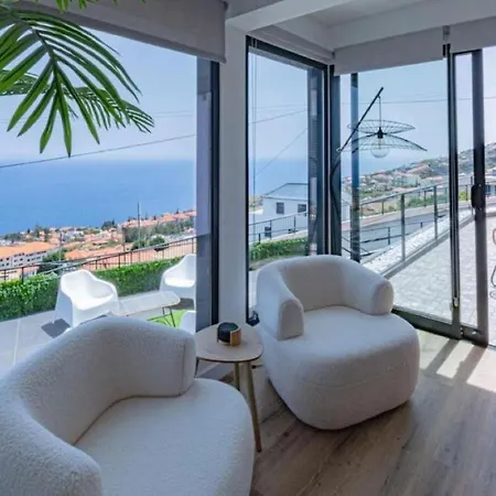 Holiday home Casa-vista-paradise, Panoramic Sea View Canico (Madeira)