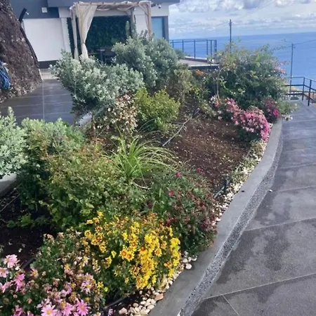 Holiday home Casa-vista-paradise, Panoramic Sea View Canico (Madeira)